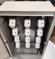 Шкаф для зарядки 12 брелоков системы антистолкновения, 350х500х190мм  ― Auto Tuning Group Ltd